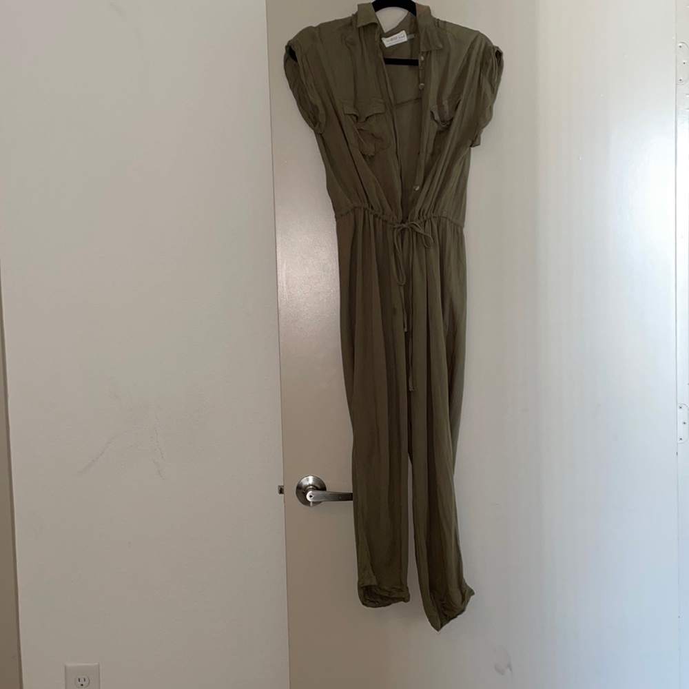 GREEN SHIRTSLEEVE LINEN JUMPSUIT